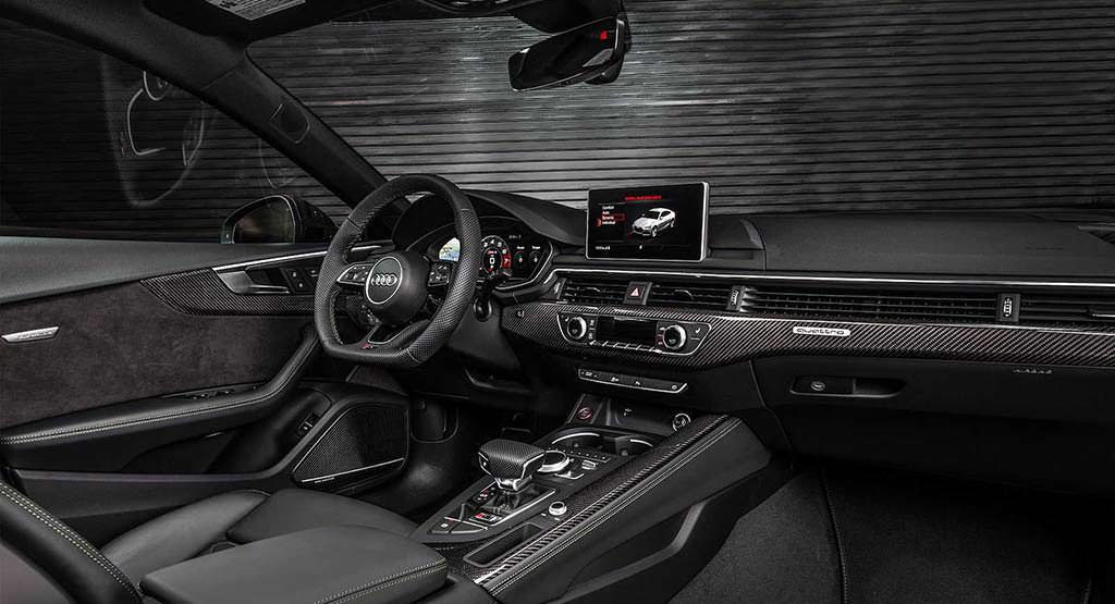 Фото салона Audi RS5 Sportback