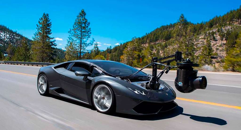 Lamborghini Huracam - автомобиль-камера