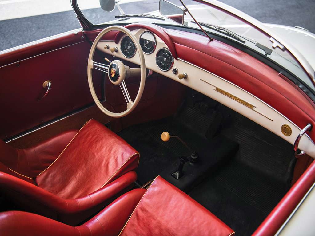 Фото салона Porsche 356 A 1600 Speedster 1956 года выпуска
