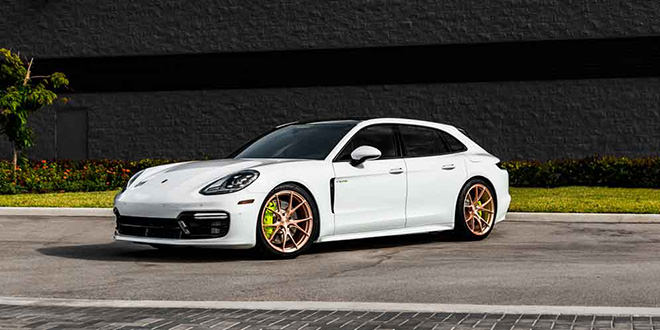 Porsche Panamera Sport Turismo на дисках Vossen | фото