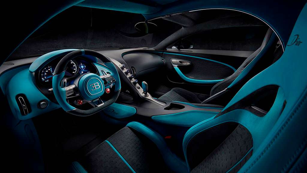 Интерьер Bugatti Divo
