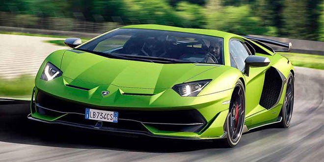 Самый быстрый Lamborghini Aventador SVJ показали официально