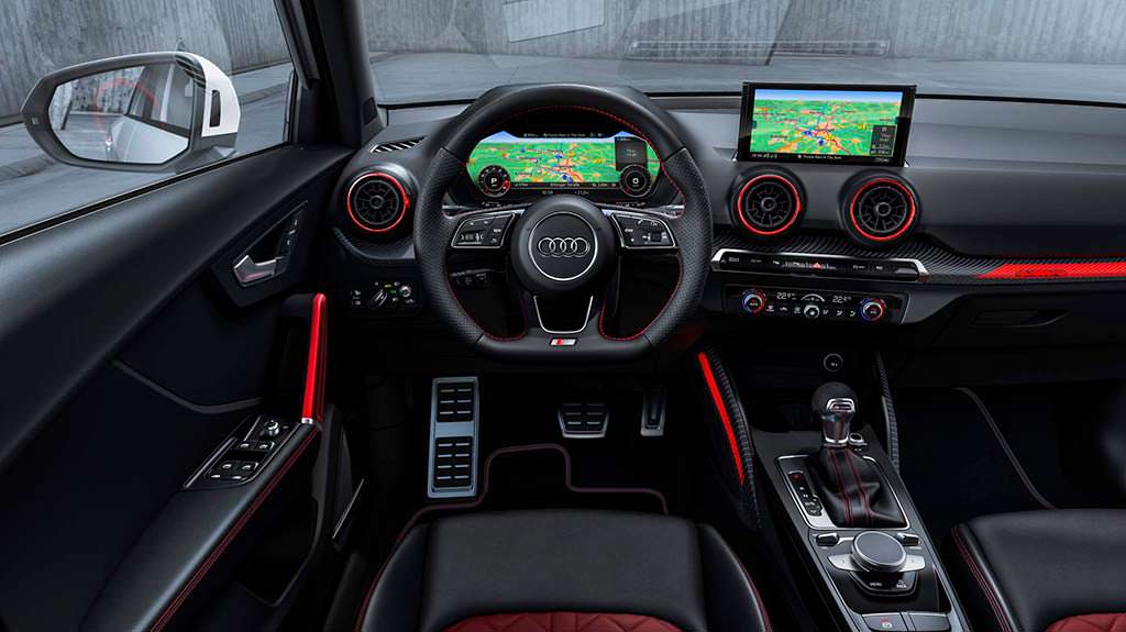 Фото салона Audi SQ2
