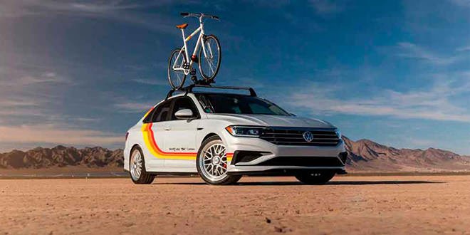 Volkswagen везет на SEMA три тюнингованные Jetta | фото