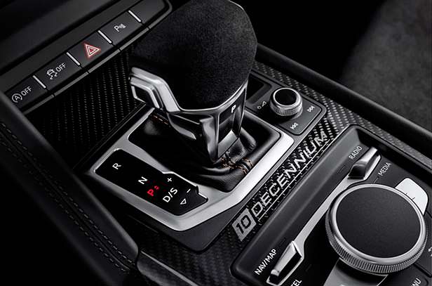 Рычаг КПП Audi R8 Decennium
