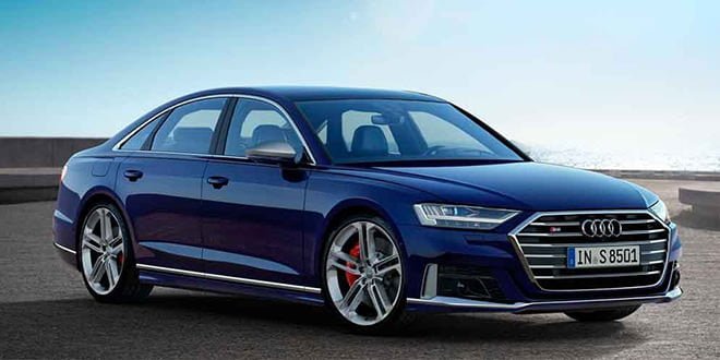 Заряженный седан Audi S8 в новом поколении официально | фото