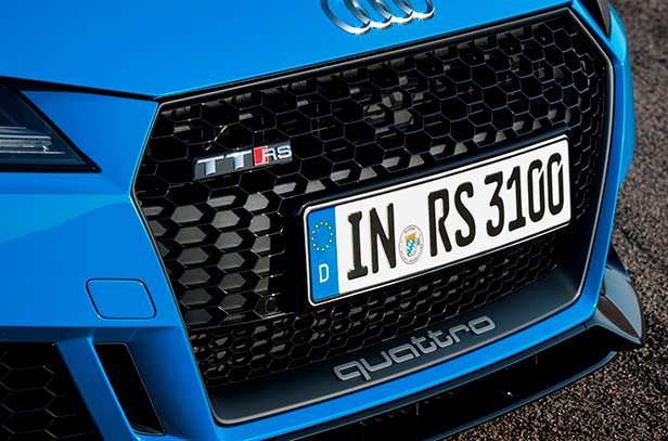Радиаторная решетка Audi TT RS 2020
