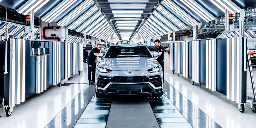 Lamborghini за 2 года собрала 10 000 супер-кроссоверов Urus
