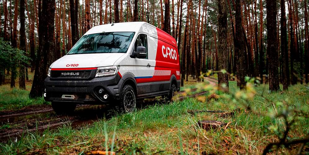 Torsus Terrastorm - микроавтобус для бездорожья из VW Crafter | фото