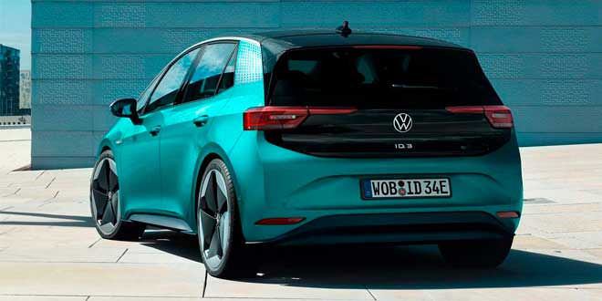 Илон Макс прокатился на Volkswagen ID.3 из сказал «неплохо»