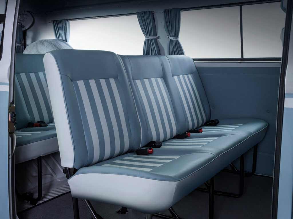 Пассажирские кресла Volkswagen T2 Kombi