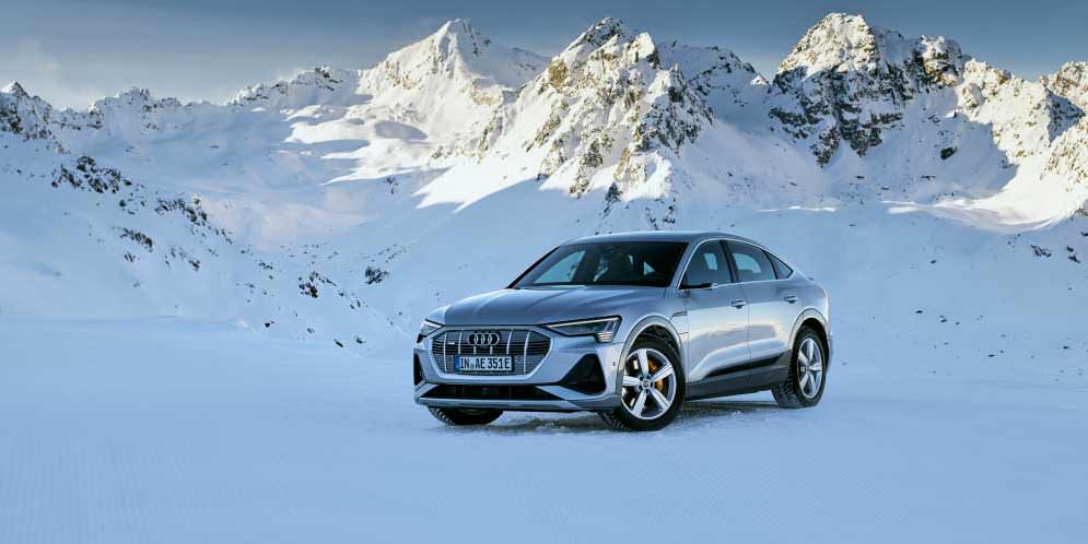 Audi продала почти 50 000 электро-кроссоверов e-tron за год