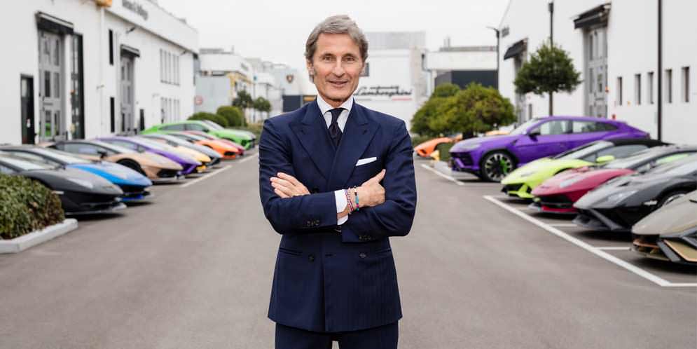 Статистика продаж Lamborghini за 2020 год. Спад на 9%