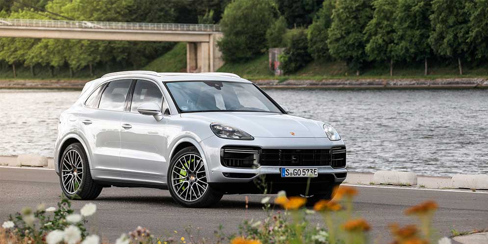 Что означает премиум-авто в прокат, какие его преимущества