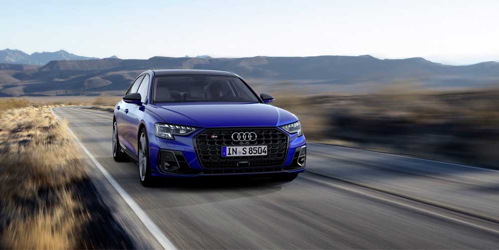 Audi A8 в кузове D5 пережила рестайлинг на 2022 год официально