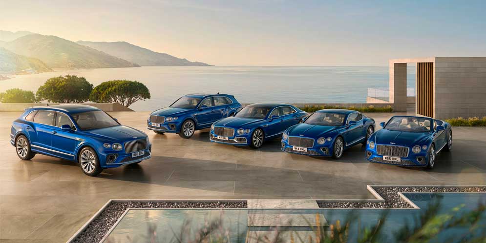Bentley запускает семейство моделей Azure, перезаряжая ментальность