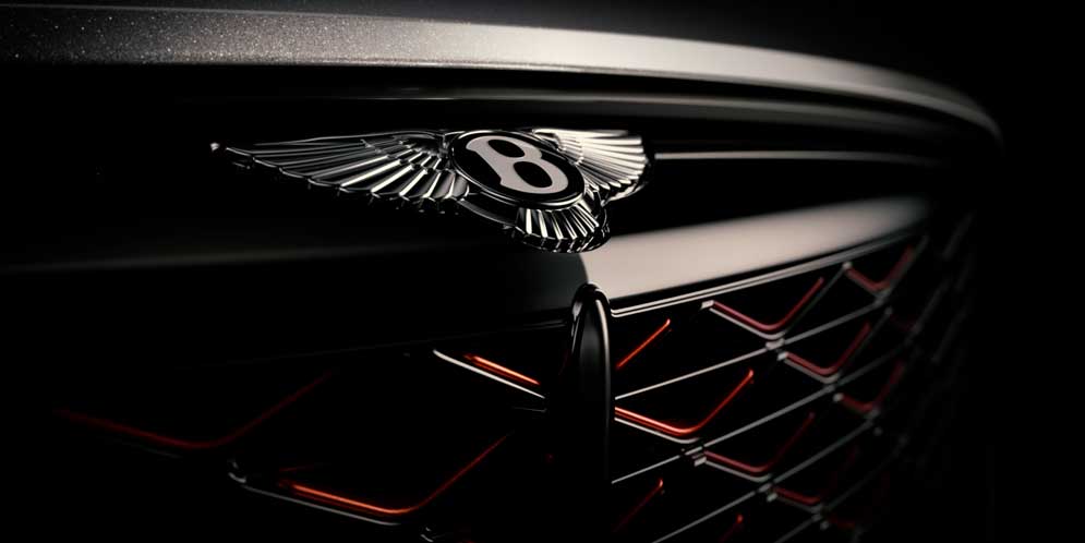 Нове купе Bentley Mulliner Batur покажуть в Монтереї