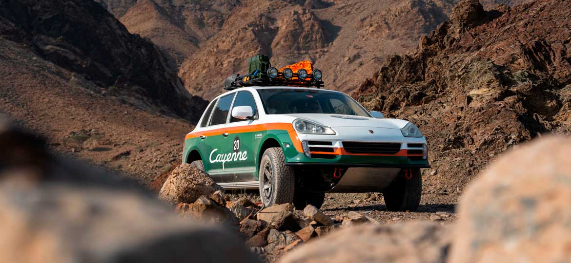 Porsche Cayenne святкує 20-річчя рестомодом першого покоління