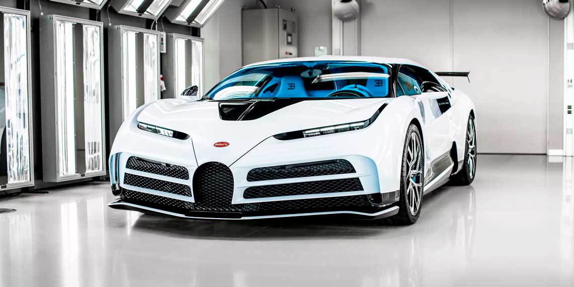 Останній Bugatti Centodieci зійшов з конвеєра та доставлений клієнту