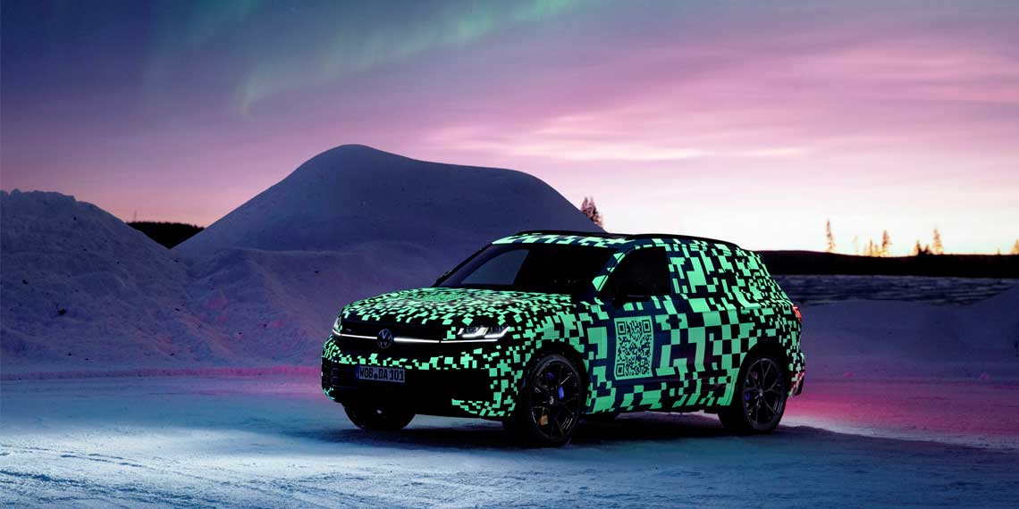Рестайлінг Volkswagen Touareg 2024 року показали в камуфляжі