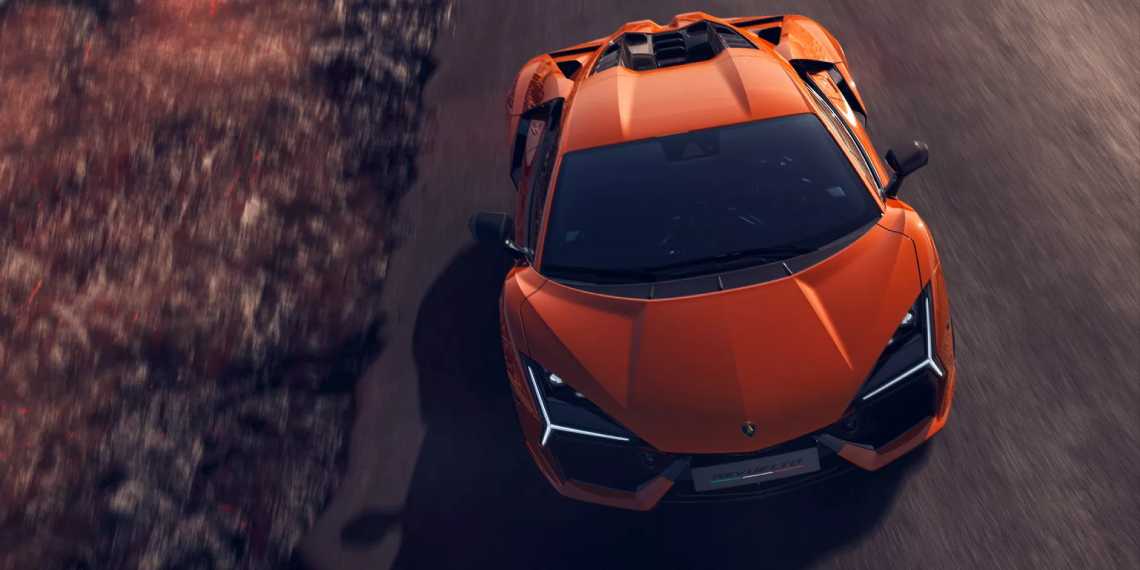 Lamborghini приняла заказов на два года производства Revuelto