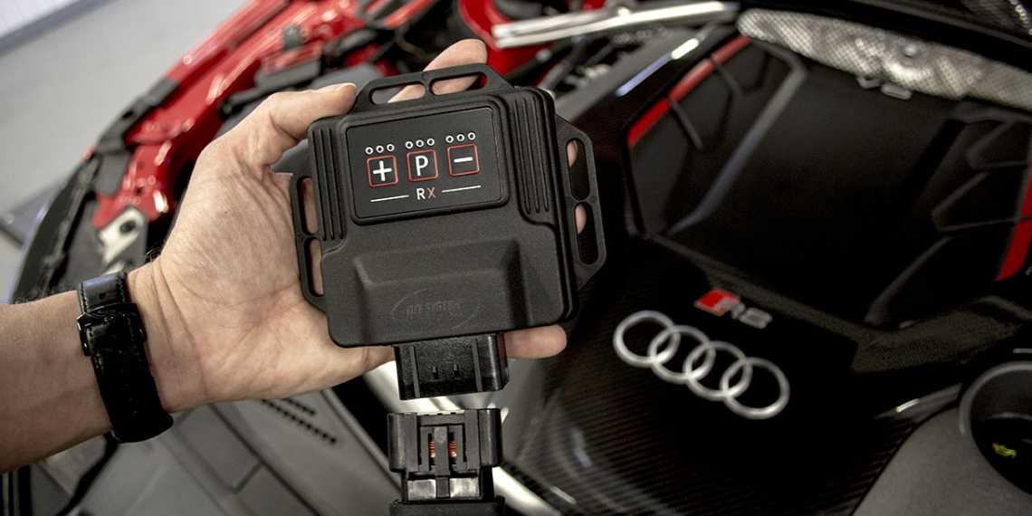 Как безопасно сделать Audi RS3 Sportback еще агрессивнее