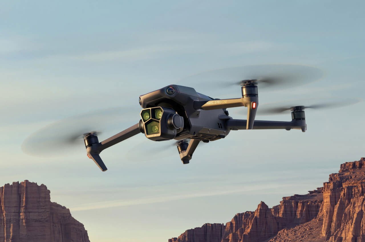 Квадрокоптер DJI Mavic 3: Возвышение аэрофото- и видеосъемки