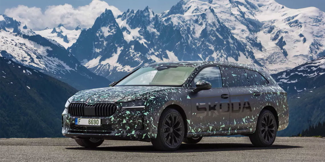 Skoda Superb нового поколения стала больше, технологичнее и мощнее