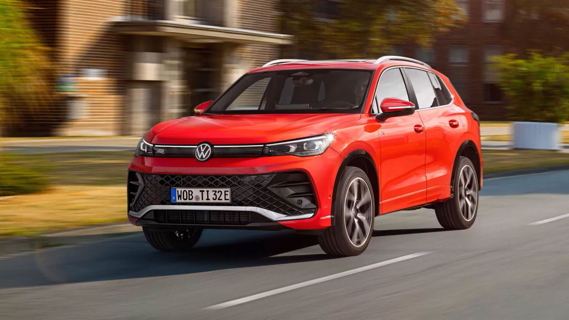 Volkswagen Tiguan официально перешёл в третье поколение. Вся информация