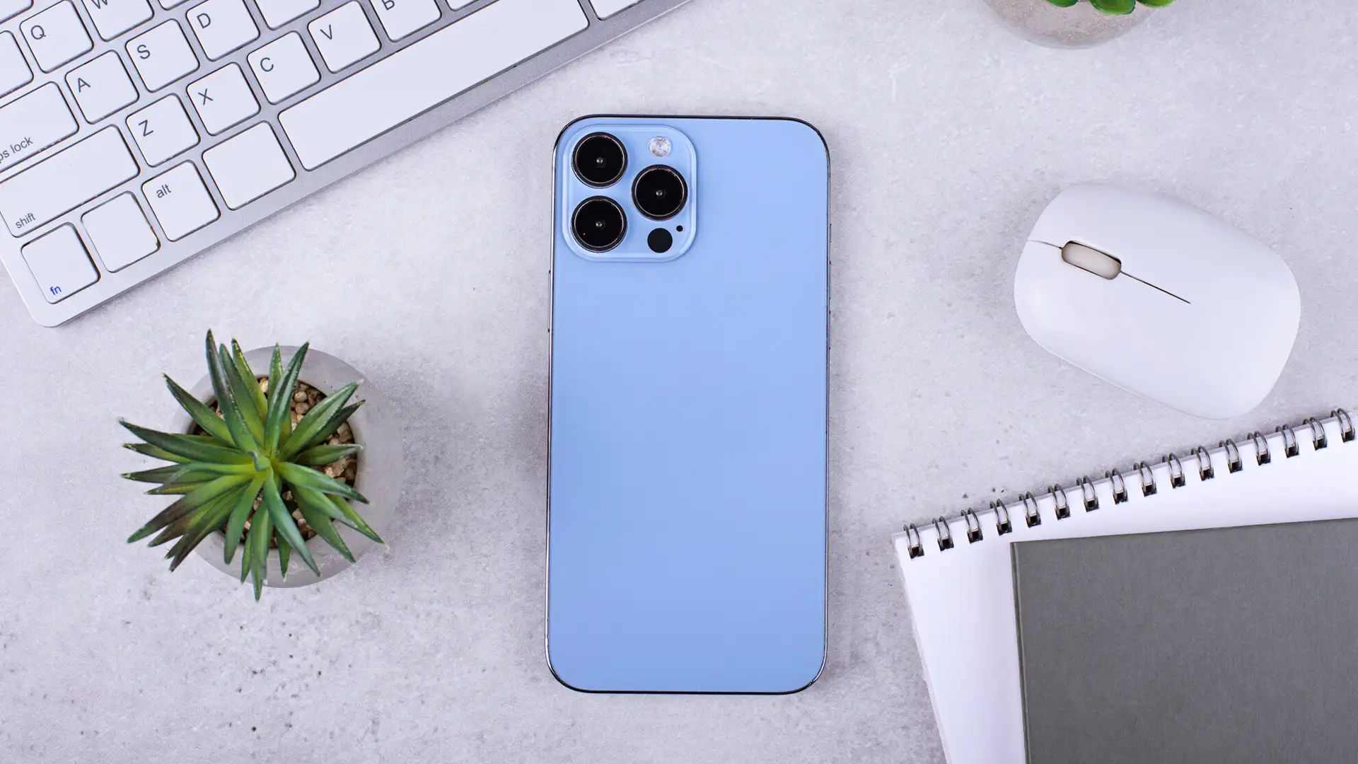 Чехлы и стекло на смартфон. Кому и когда их действительно стоит использовать