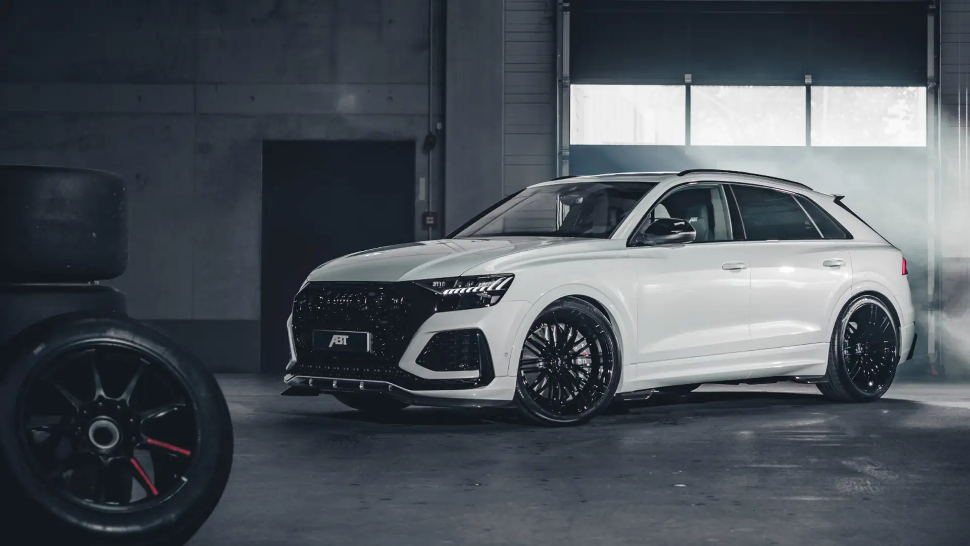 ABT построила экстремальный кроссовер Audi RSQ8-S