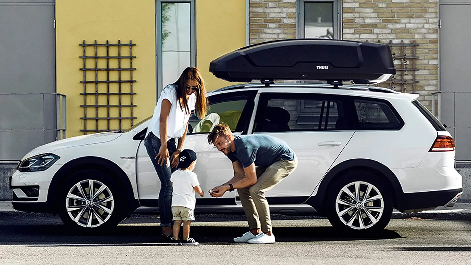 Багажник и автобокс: как сделать автомобиль более универсальным