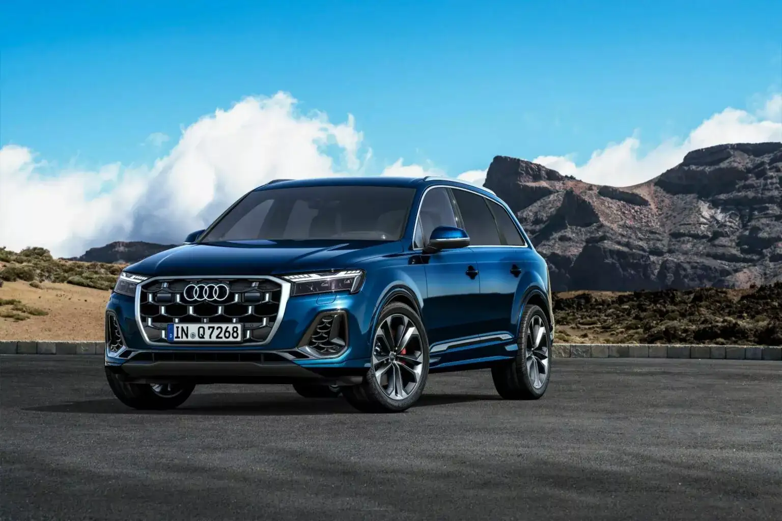 Audi Q7 зробили другий рестайлінг в другому поколінні. Модель 2024 року офіційно