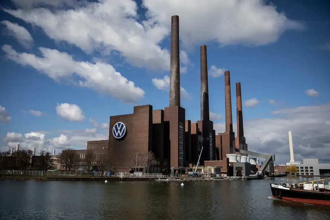 Концерн Volkswagen увеличил поставки в 2023 году на 12% - до 9,24 миллиона автомобилей