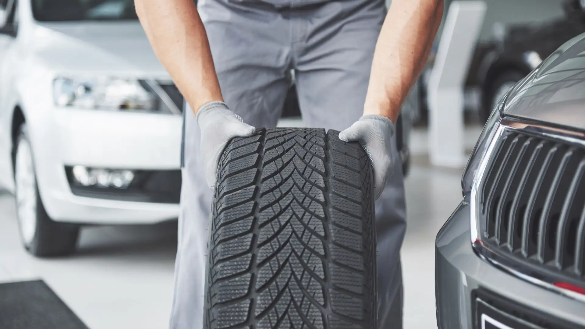 Вибір шин під сезон: які обрати?