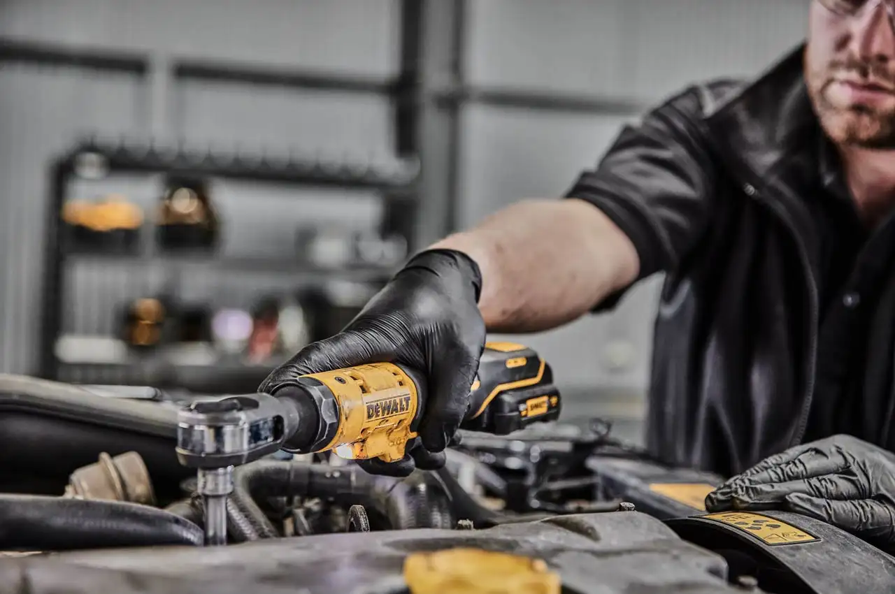 Аккумуляторная трещотка: незаменимый инструмент в вашем арсенале