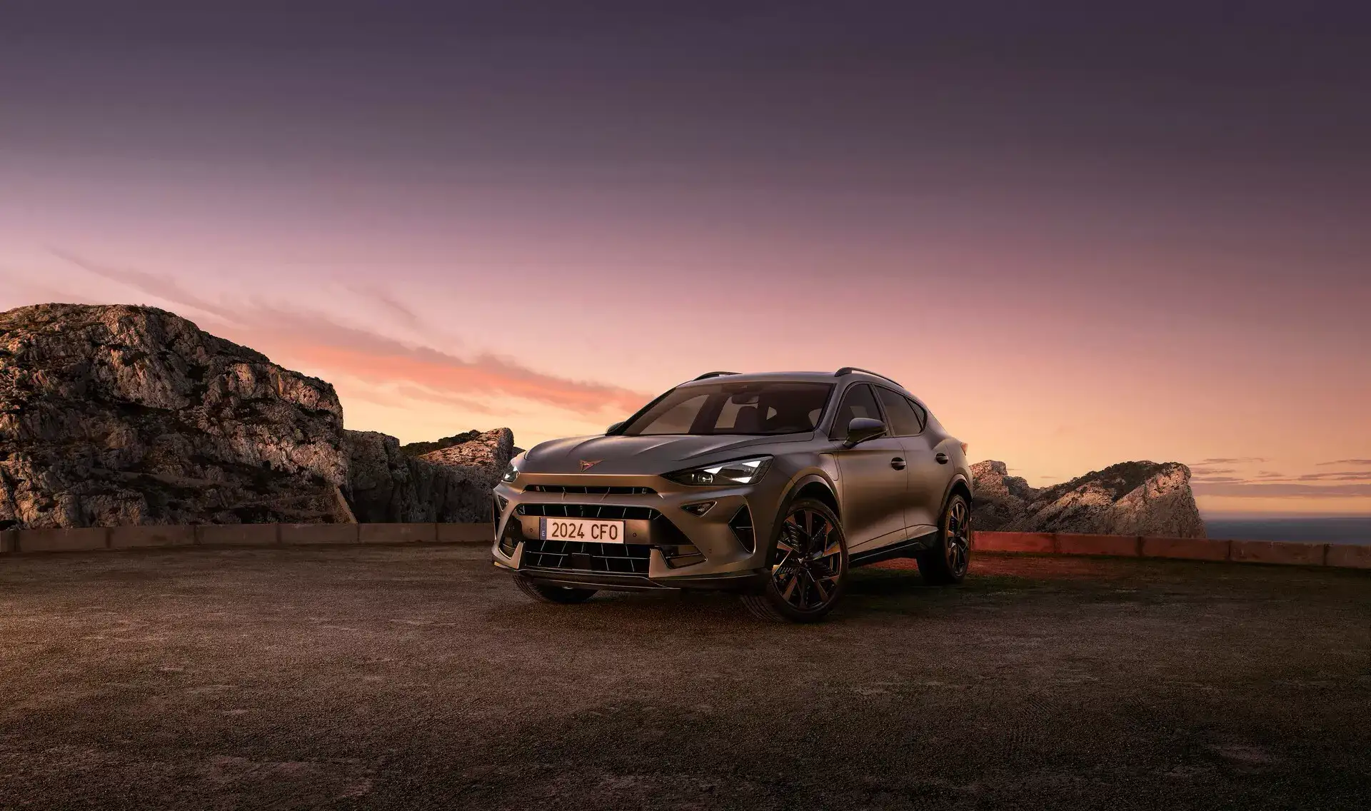 Cupra Formentor та Leon оновилися, додавши потужності та агресивності дизайну