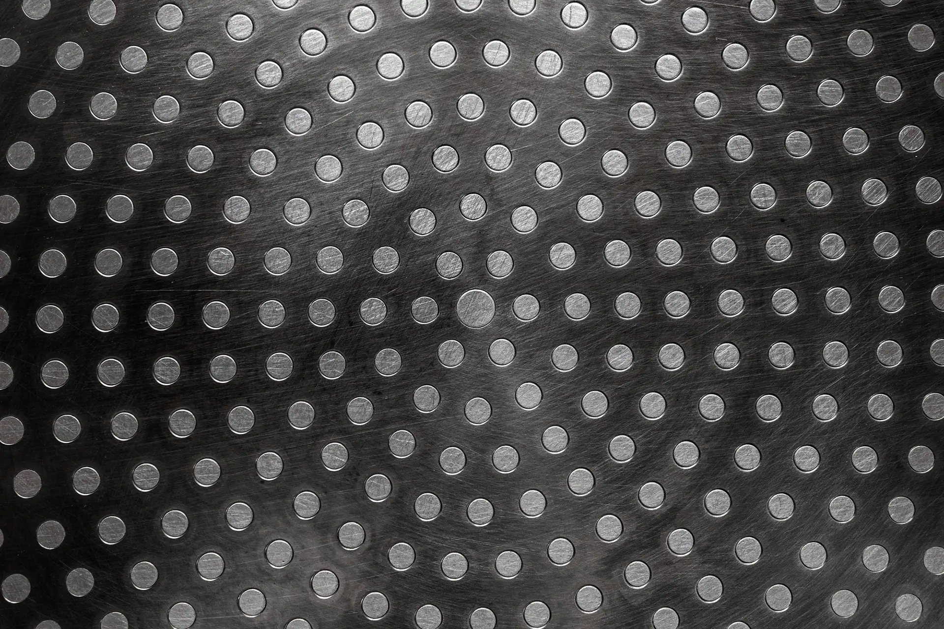 Металеві кріплення – запорука надійності в ремонті