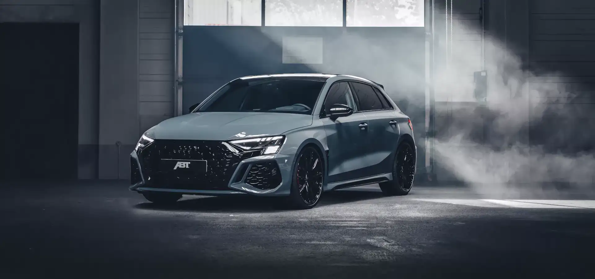 Новий тюнінг Audi RS3 від ABT додає агресивного дизайну