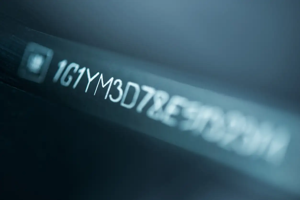 Как быстро найти запчасти на автомобиль с помощью VIN-кода