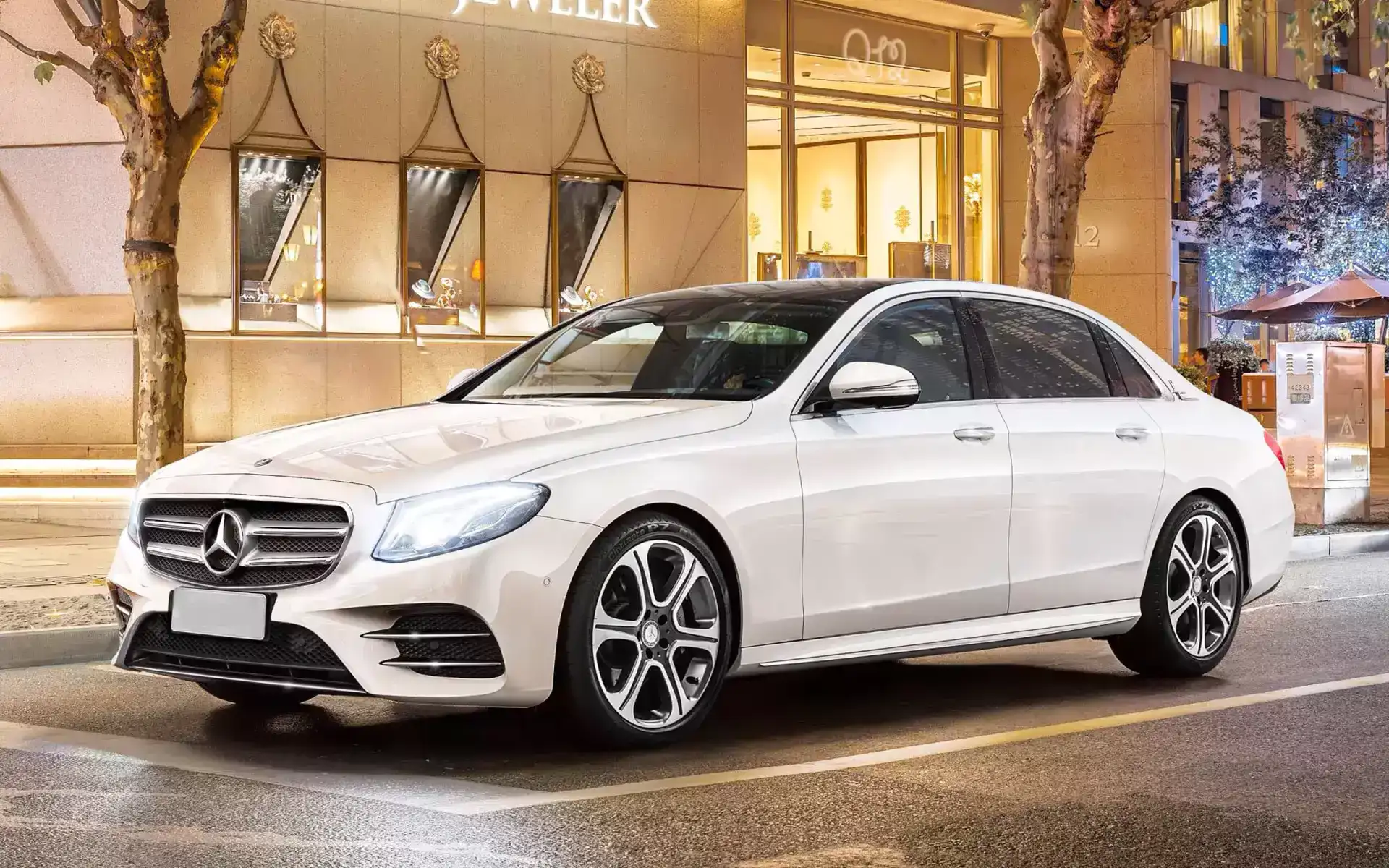 Трансфер против такси. В чём особенность и преимущества услуги