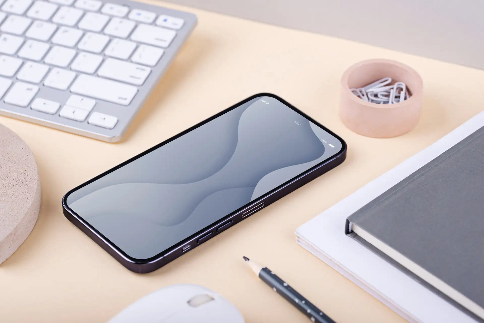 Почему не идет зарядка на Айфон