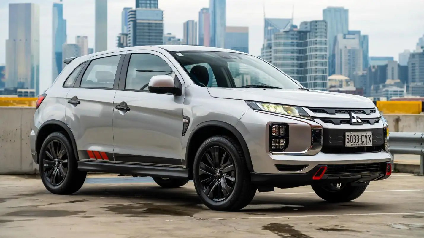 Mitsubishi ASX – компактний кросовер, який поєднує стиль і практичність