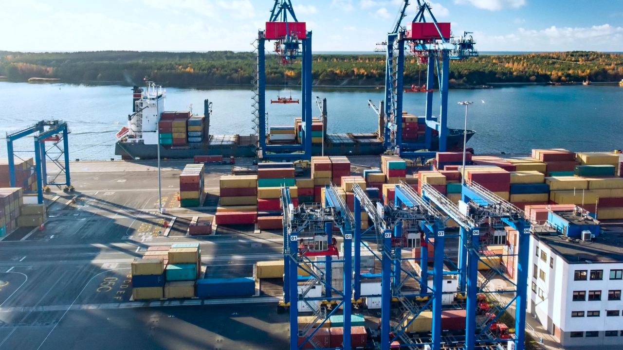 Міжнародні перевезення вантажу та доставка контейнера з Китаю: LCL і FCL - що вибрати