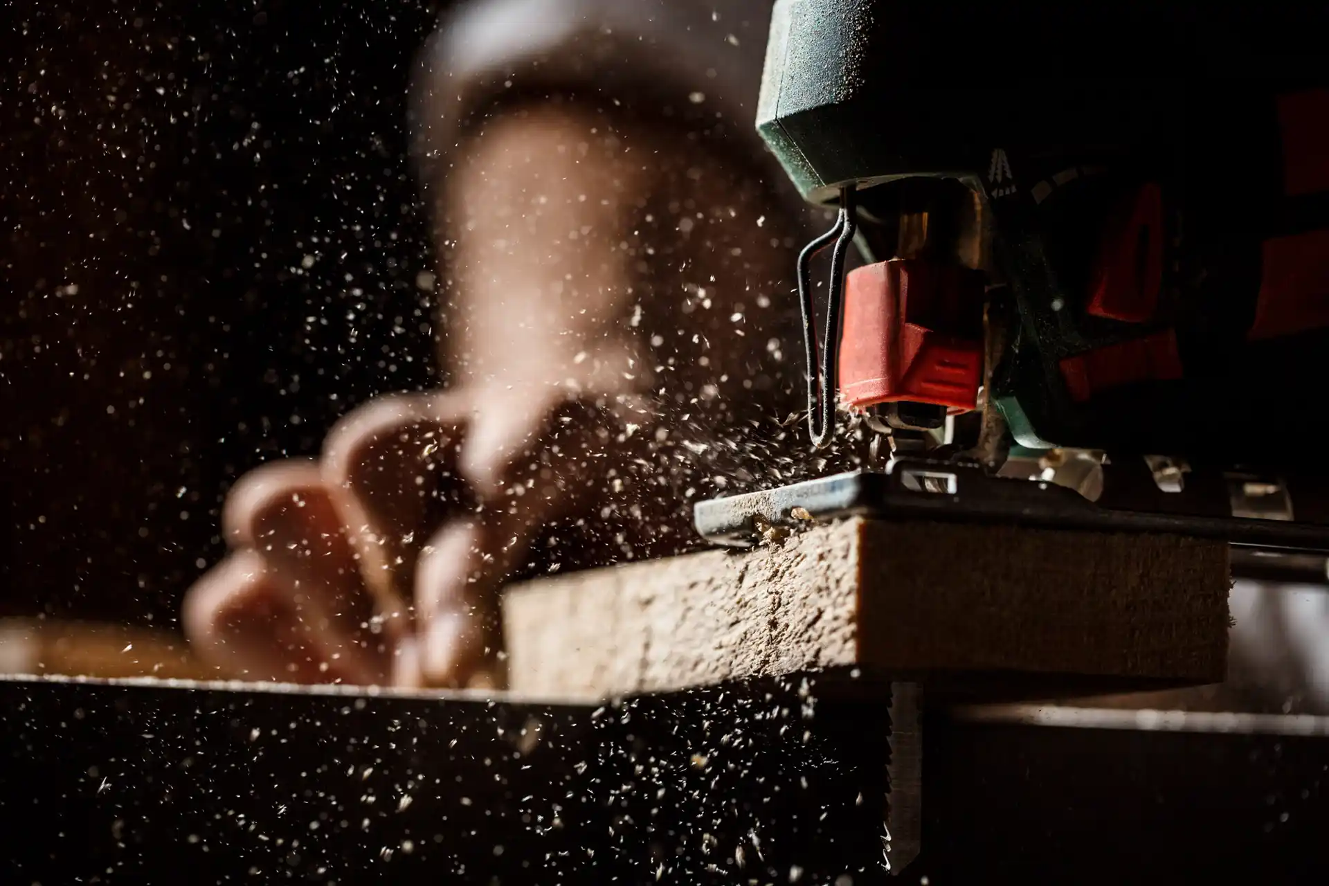 Деревообробний верстат: переваги, види, як вибрати та де купити