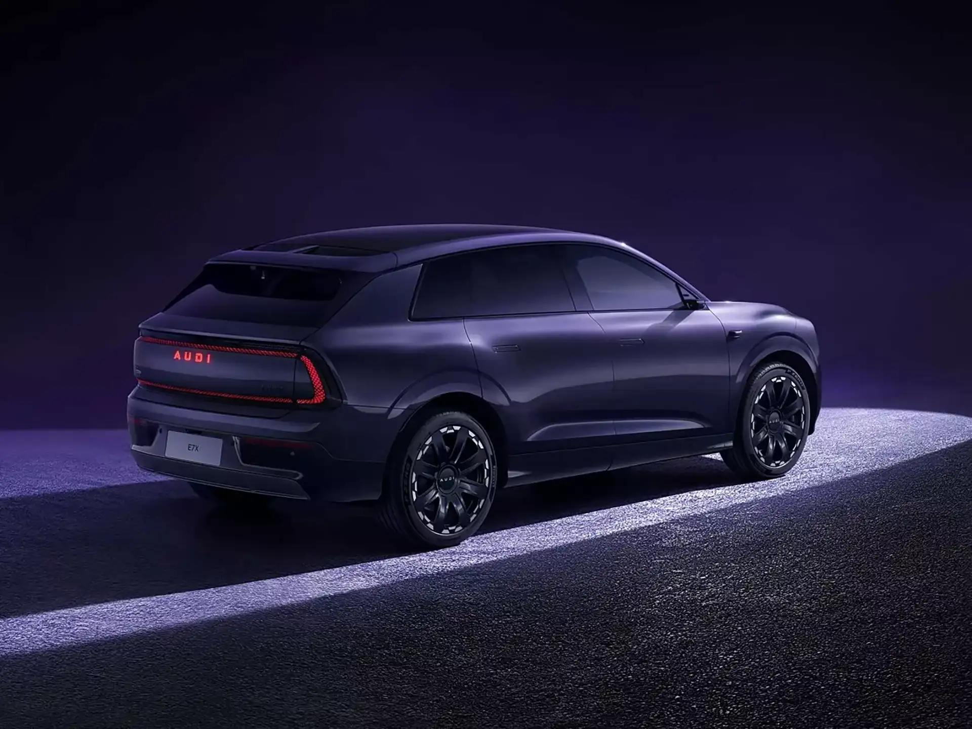 audi-e7x-7