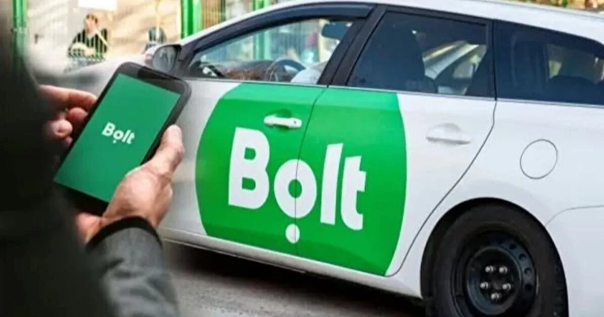 Робота в таксі на своєму авто — умови та поради водієм